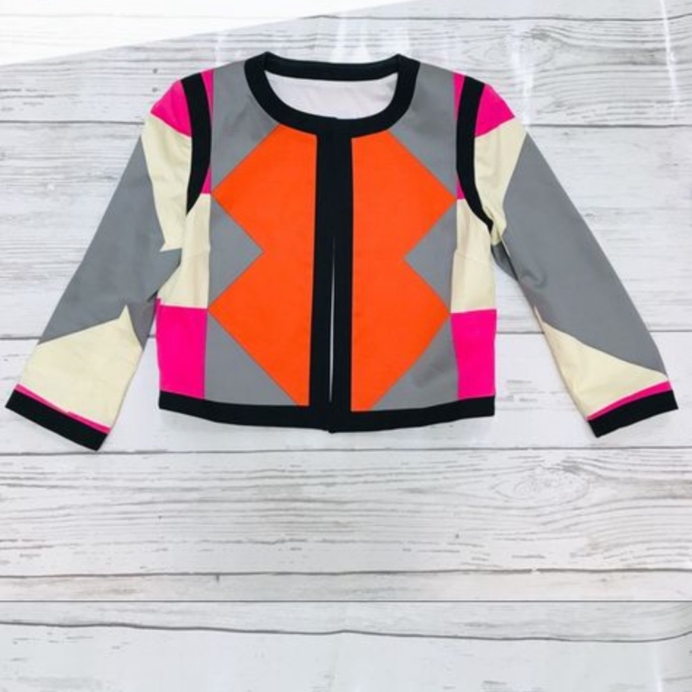 Women’s cropped blazer